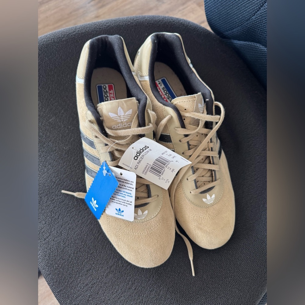 NWT Men’s Adidas Adi Racer Low M Goodyear